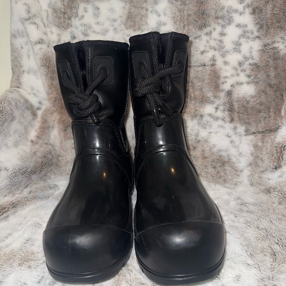 Ugh raincloud Black Lace-Up rain winter Boots